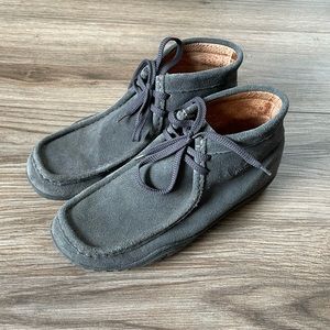 Roots Windsor Grey Suede Chukka Boots | 10
